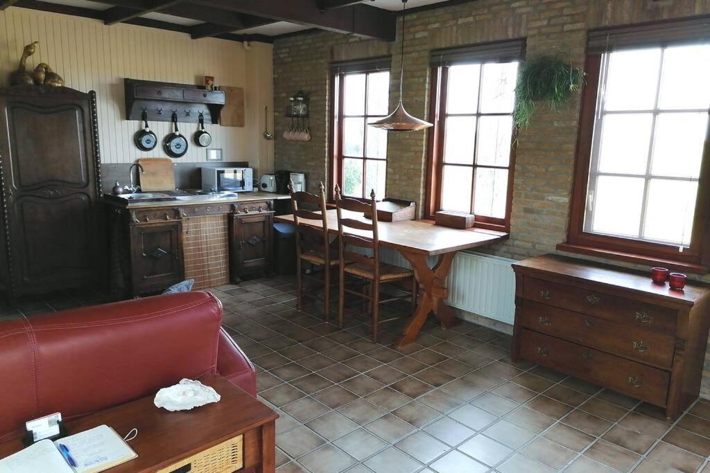 The Cottage - 2 Persoons Cottage Nabij Strand En Meer Zonnemaire المظهر الخارجي الصورة