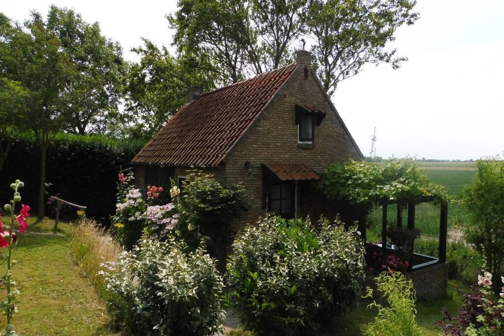 The Cottage - 2 Persoons Cottage Nabij Strand En Meer Zonnemaire المظهر الخارجي الصورة