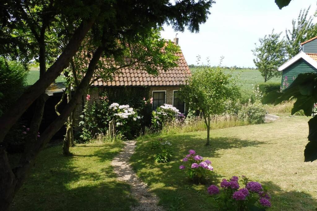 The Cottage - 2 Persoons Cottage Nabij Strand En Meer Zonnemaire المظهر الخارجي الصورة